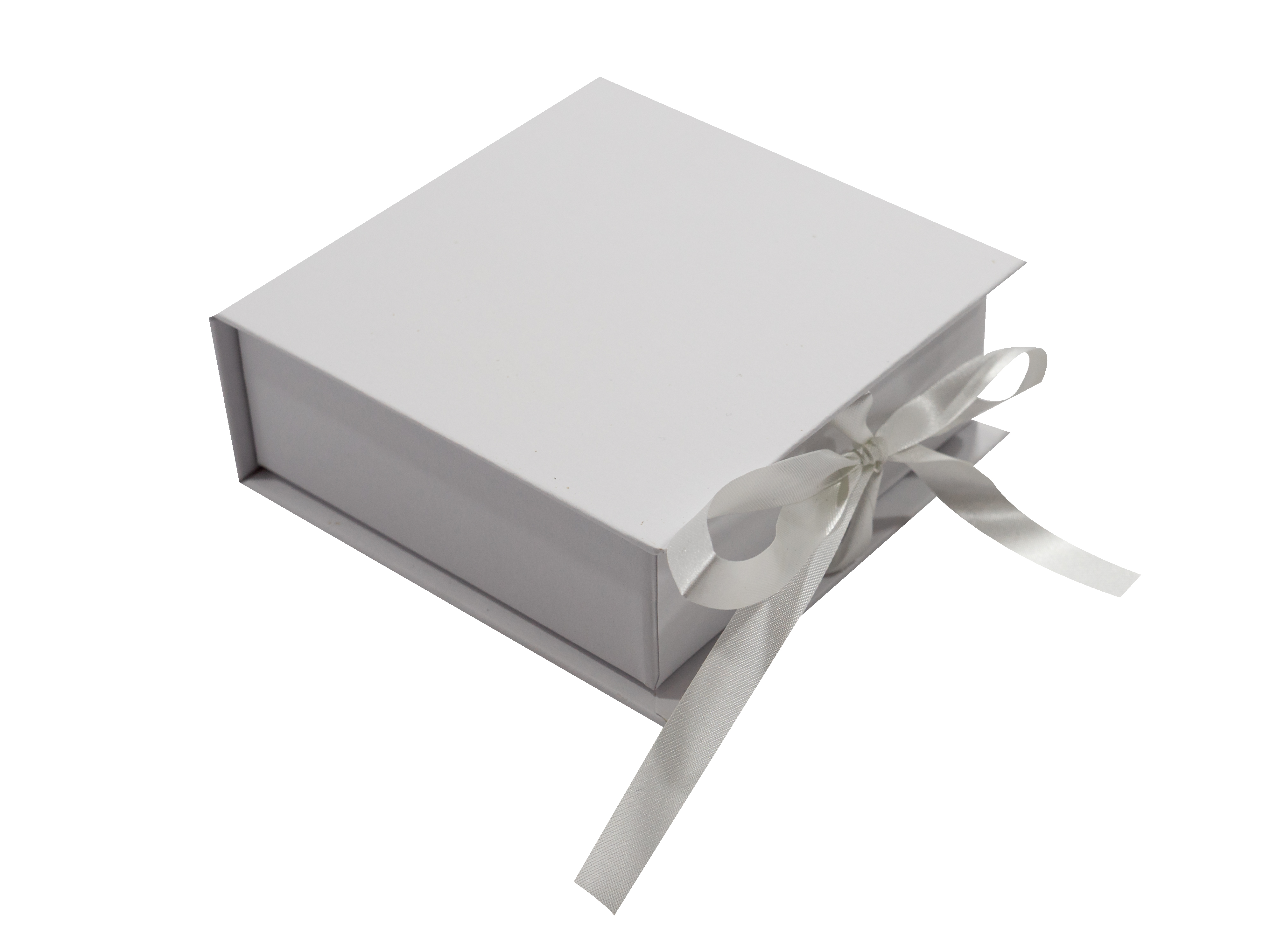 Коробка-шкатулка на лентах (95х95х35 мм)