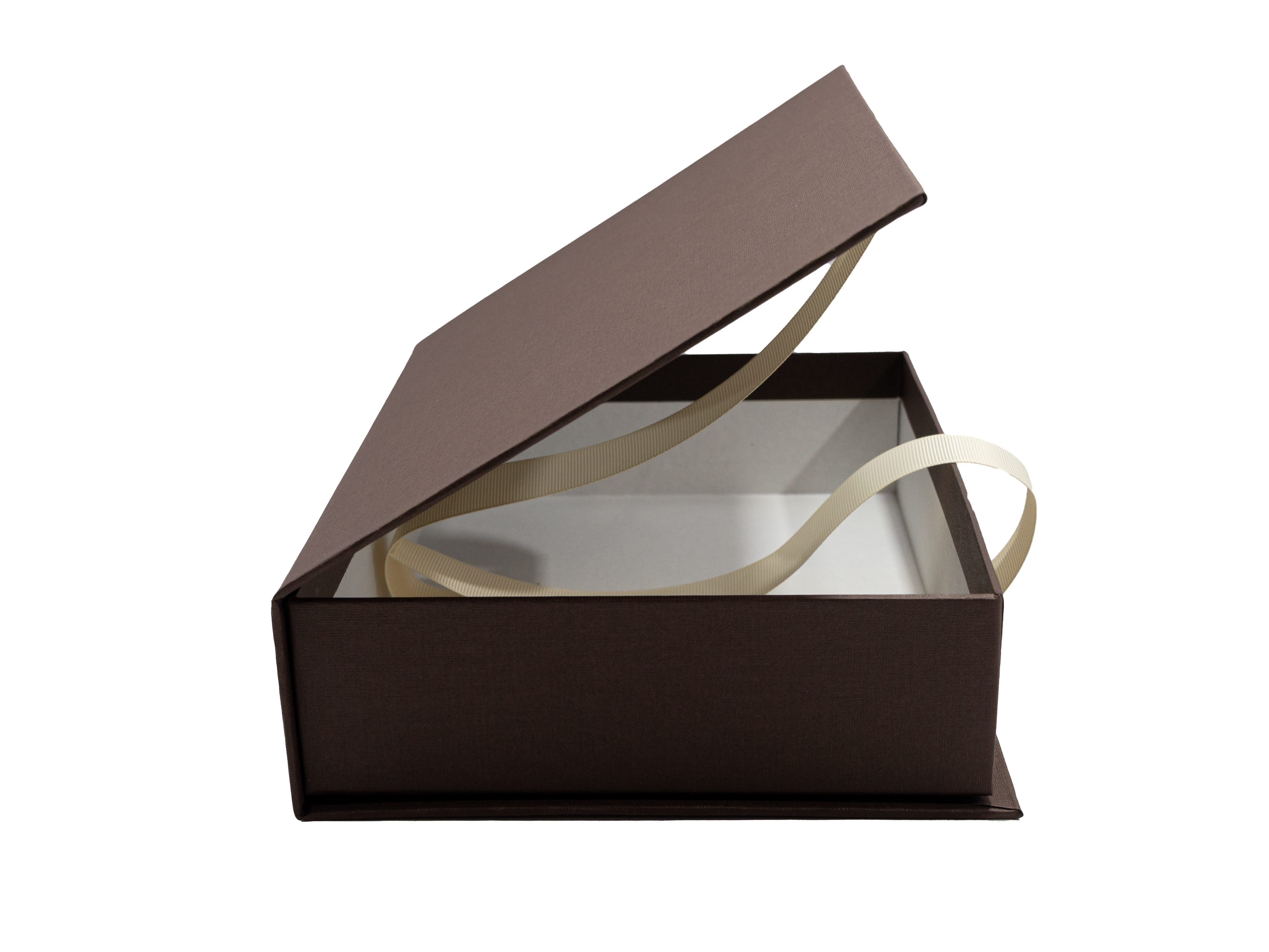 Коробка-шкатулка на ленте (220х160х50 мм)